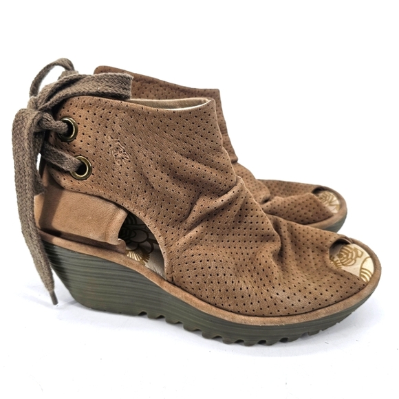 Fly London Tan Peep Toe Wedge Booties Perforated Leather Taupe Womens EU 37 - Picture 1 of 8